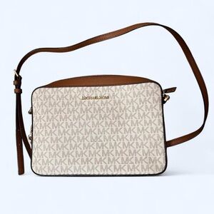 Michael Kors Tan and Cream Shoulder Bag